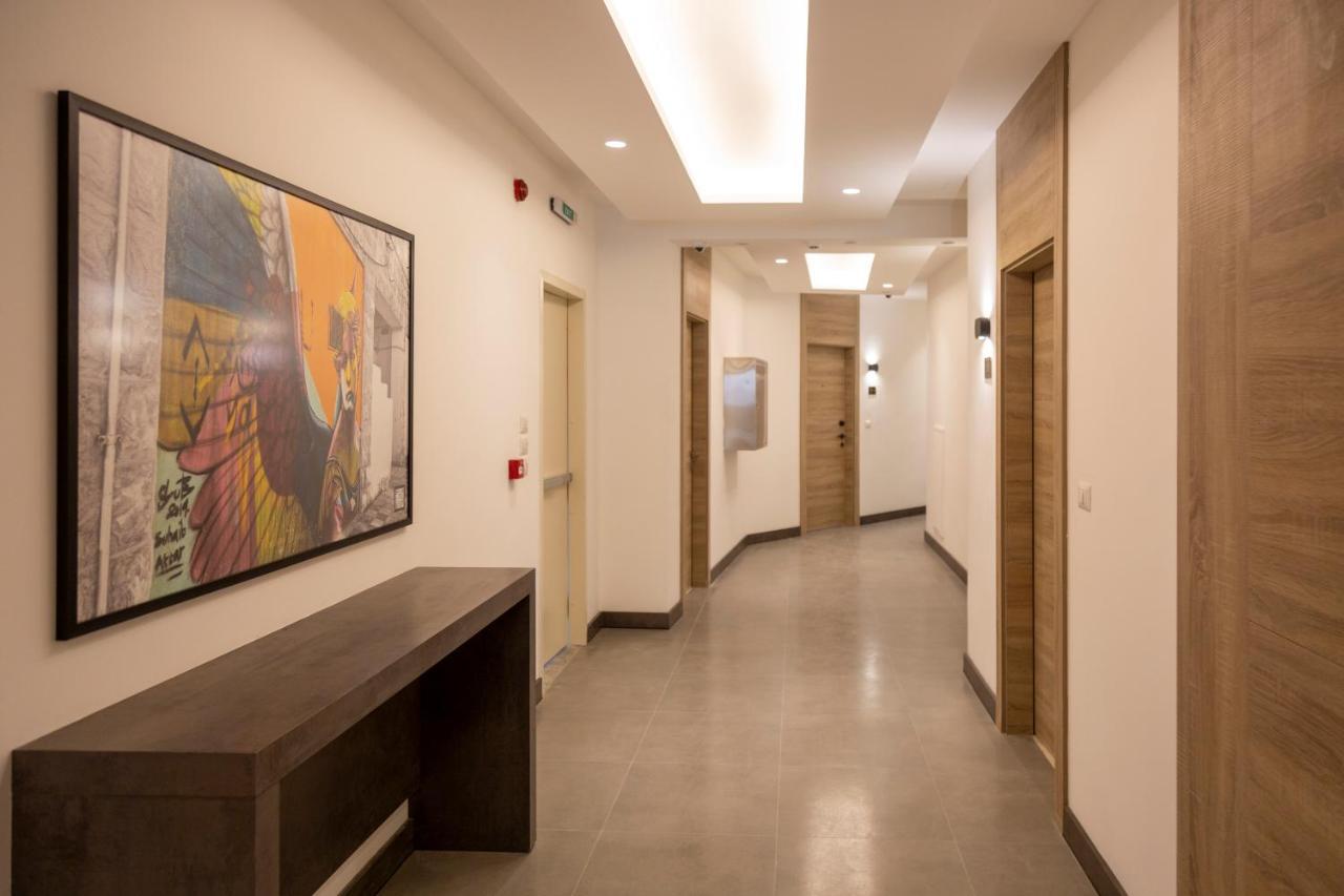 Liv Weibdeh Hotel Suites Amman Dış mekan fotoğraf